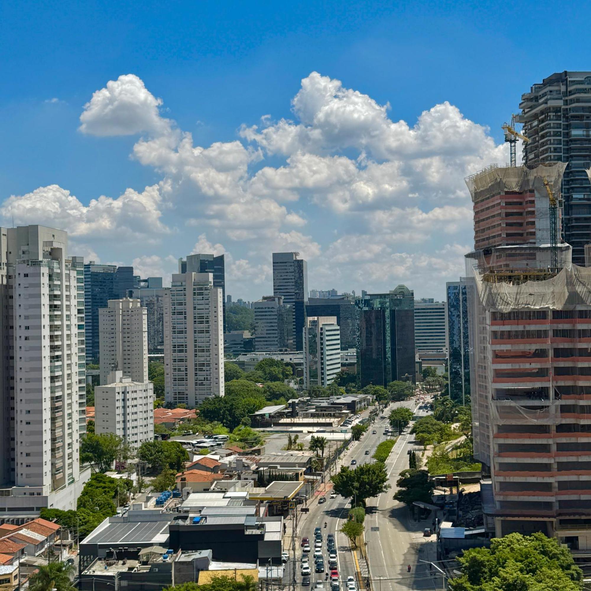 Completo No Brooklin A 200m Da Estacao Brooklin São Paulo
